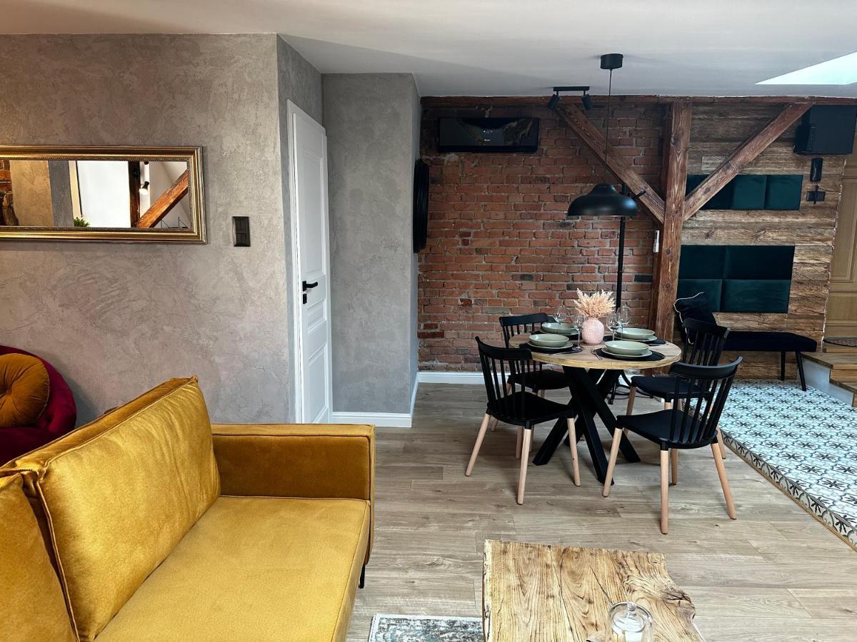Apartament Miodowy - Darmowy Parking - Klmatyzacja - Wifi Torun Luaran gambar