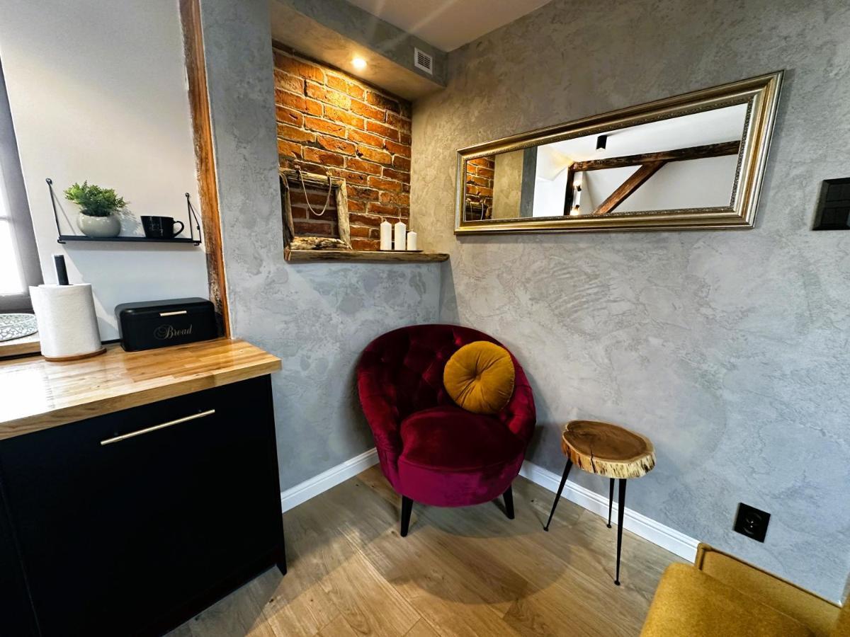 Apartament Miodowy - Darmowy Parking - Klmatyzacja - Wifi Torun Luaran gambar