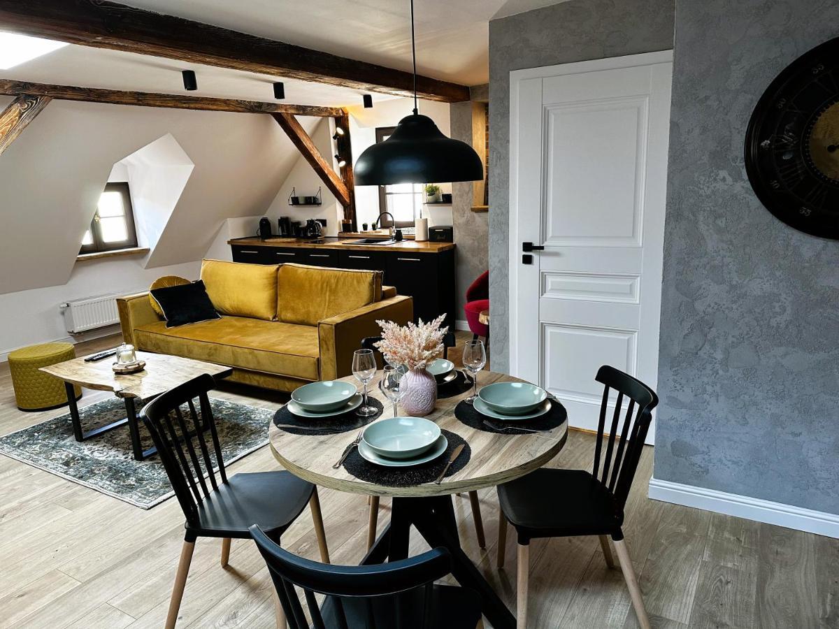 Apartament Miodowy - Darmowy Parking - Klmatyzacja - Wifi Torun Luaran gambar