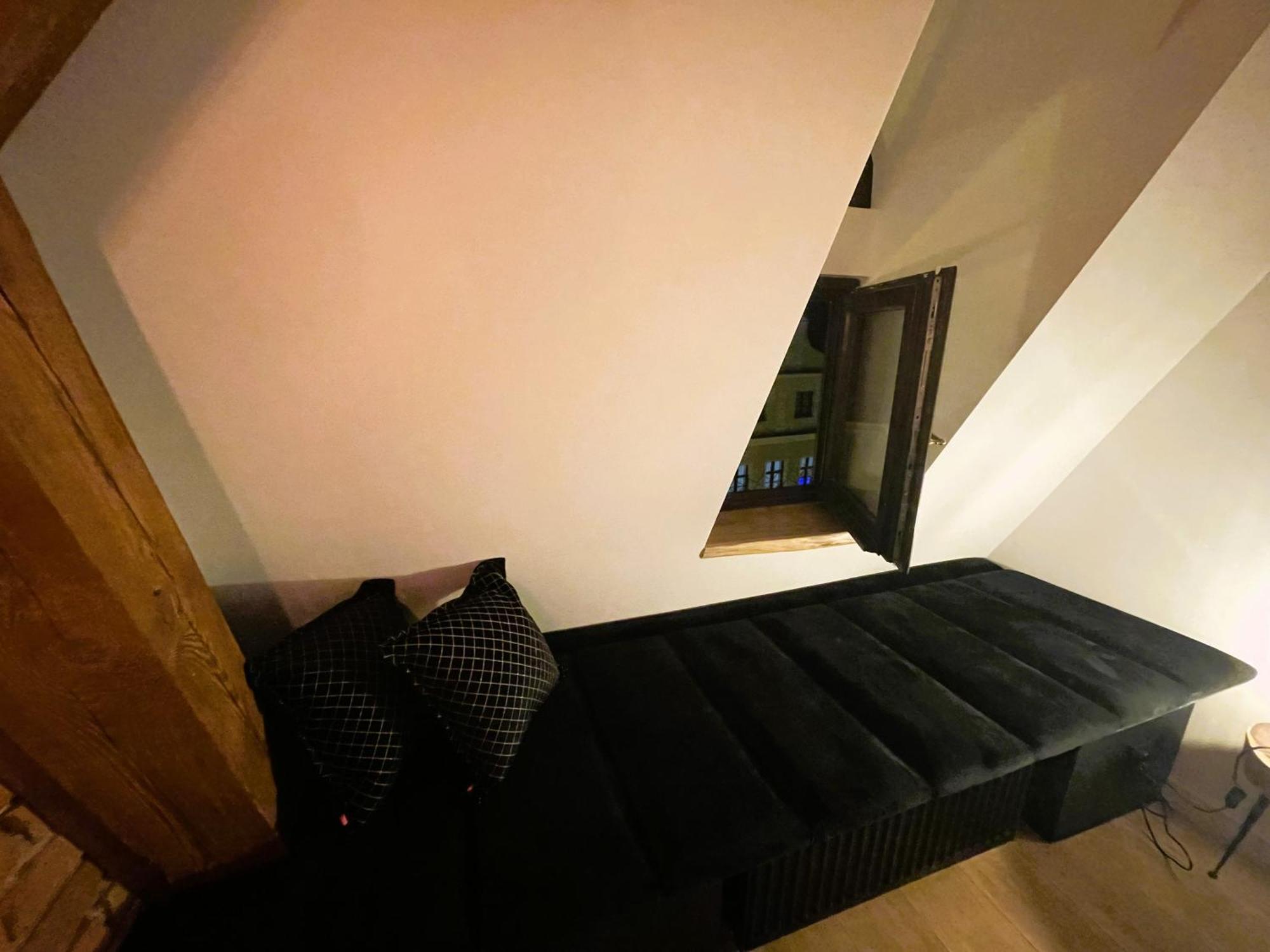 Apartament Miodowy - Darmowy Parking - Klmatyzacja - Wifi Torun Luaran gambar